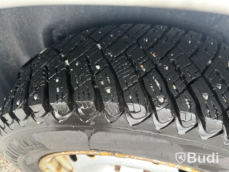 Skåpbil Peugeot Partner 1.6 -2018 BlueHDi | 99hk Reparationsobjekt