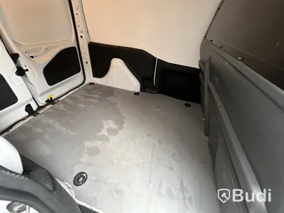 Skåpbil Peugeot Partner 1.6 -2018 BlueHDi | 99hk Reparationsobjekt