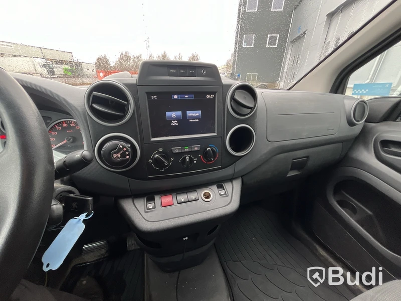 Skåpbil Peugeot Partner 1.6 -2018 BlueHDi | 99hk Reparationsobjekt