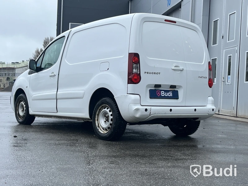 Skåpbil Peugeot Partner 1.6 -2018 BlueHDi | 99hk Reparationsobjekt