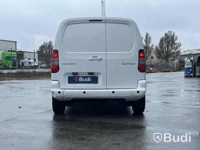 Skåpbil Peugeot Partner 1.6 -2018 BlueHDi | 99hk Reparationsobjekt
