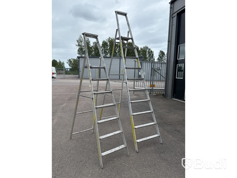 2 st aluminiumstegar Zarges