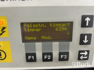 Skruvkompressor med dubbla tankar.