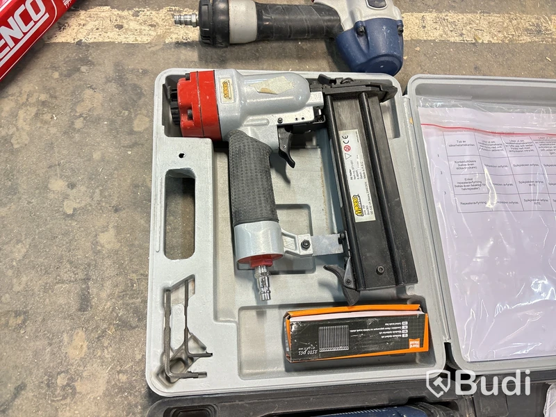 Häft & spikpistoler 5st.