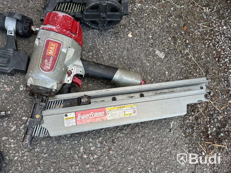 Kompressorer & spikpistoler