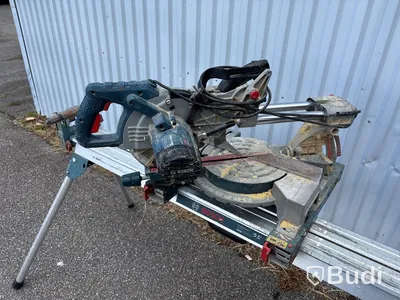 Kap- & gersåg Bosch med stativ