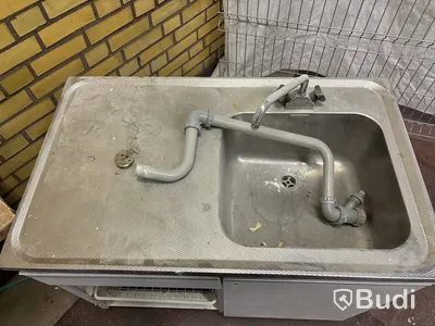 Diskbänk med blandare