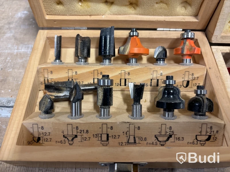 Handöverfräs DeWalt DW621
