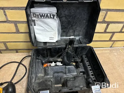 Handöverfräs DeWalt DW621