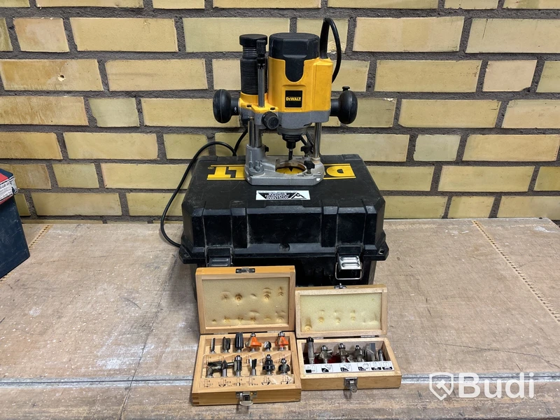 Handöverfräs DeWalt DW621