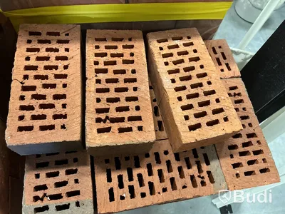 Ca 560 st tegelstenar