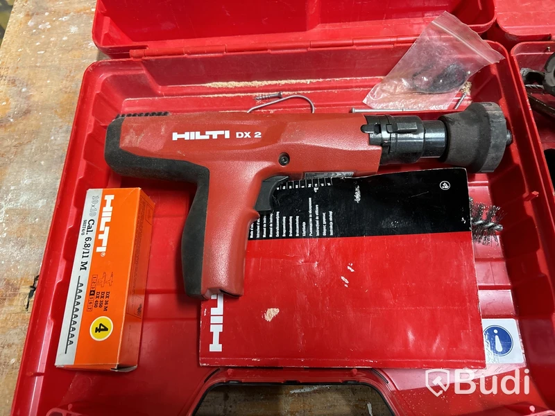2 st borrhammare & bultpistol, Hilti
