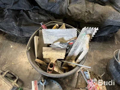 Kakelskärare, verktyg m.m.
