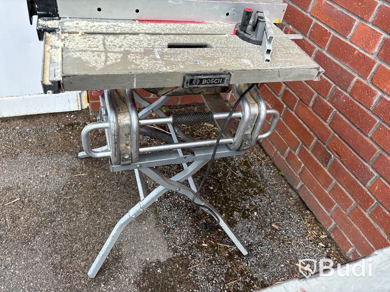 Bordssåg Bosch med stativ