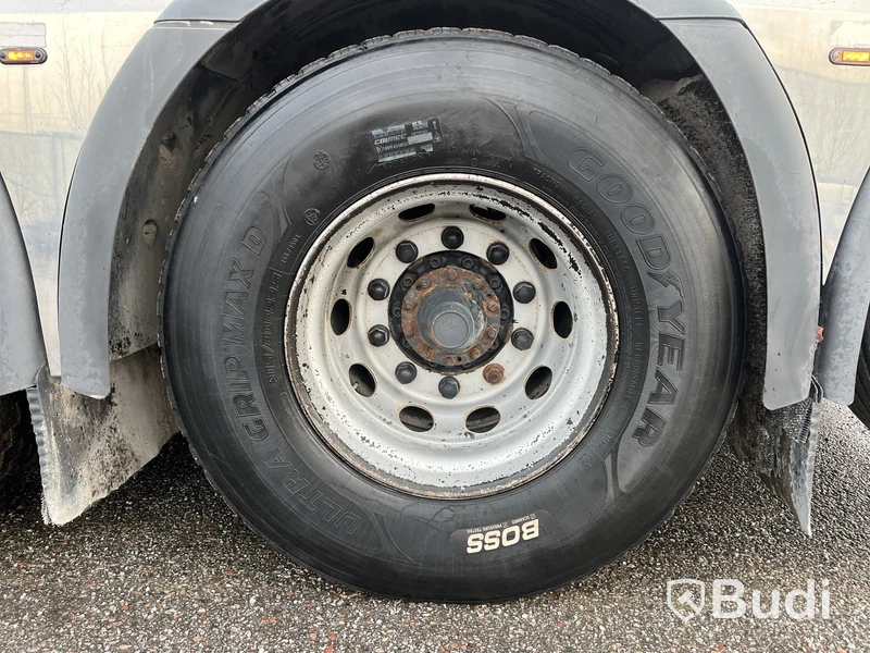 Lastväxlare Scania R520 V8 Tridem med laxå snabbfästen och plogutrustning  -2017