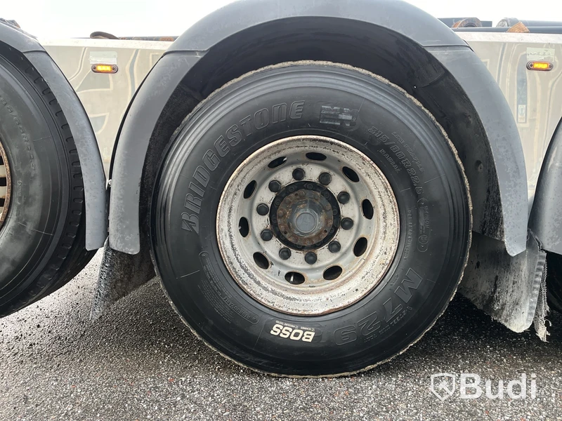 Lastväxlare Scania R520 V8 Tridem med laxå snabbfästen och plogutrustning  -2017