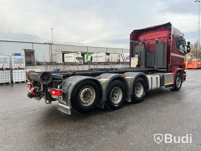 Lastväxlare Scania R520 V8 Tridem med laxå snabbfästen och plogutrustning  -2017