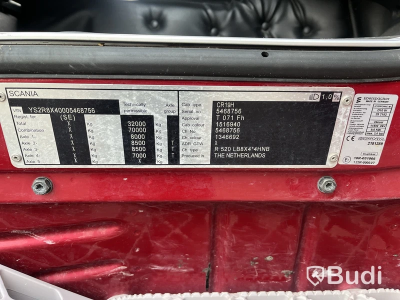 Lastväxlare Scania R520 V8 Tridem med laxå snabbfästen och plogutrustning  -2017