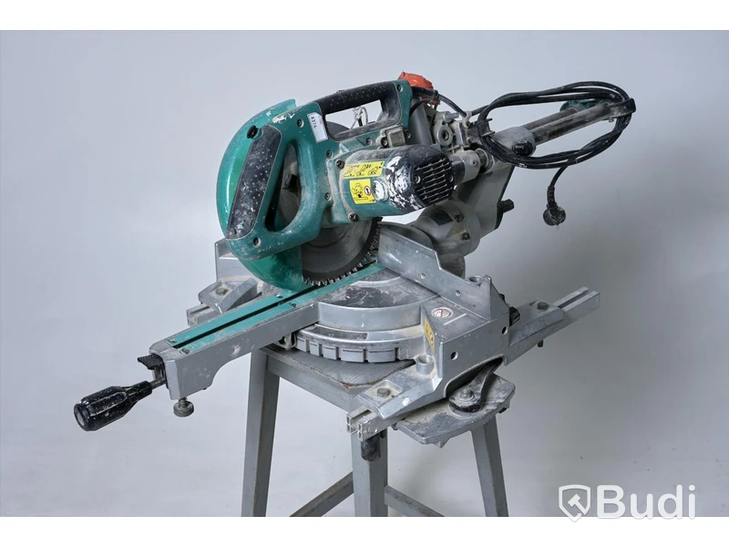 Makita LS0815FL Kap och gersåg och Sågbord