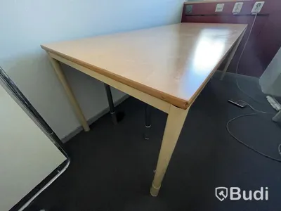 Bord (Mått 190 x 80 cm)