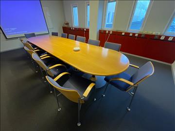 Konferensbord i 3 delar (Mått: 420 x 120 cm)