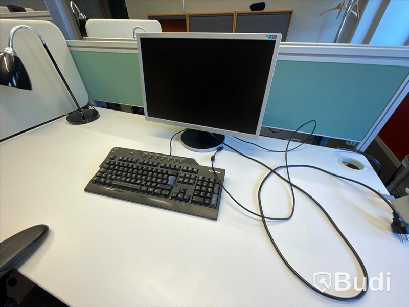 Datorskärm SAMSUNG SyncMaster 225Bw och Tangentbord Lenovo