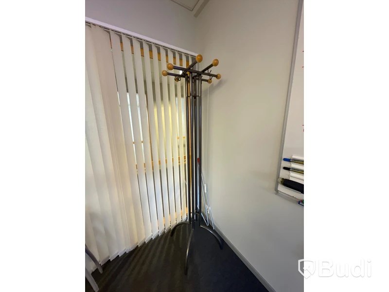 Klädhängare (Mått 180 cm)
