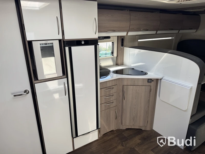 Scania G410 XT 4X4 HA Motorhome - 2021 | Xpedition Trucks
