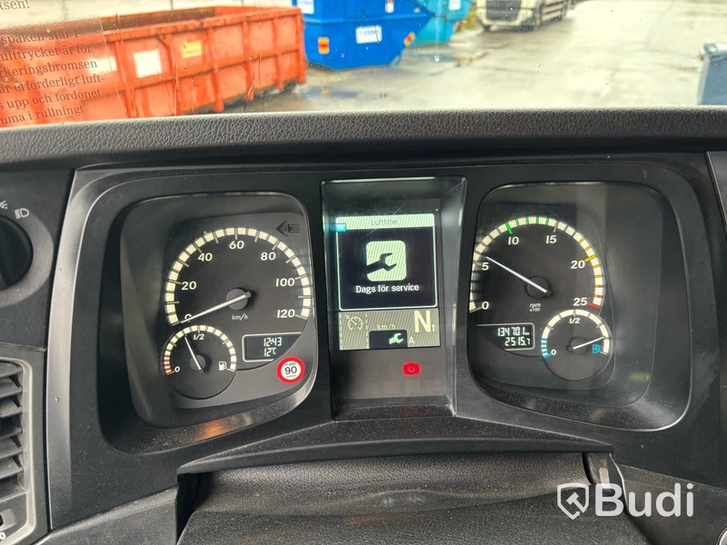 Betongbil Mercedes-Benz Arocs 10.7 -2019 | Saraka