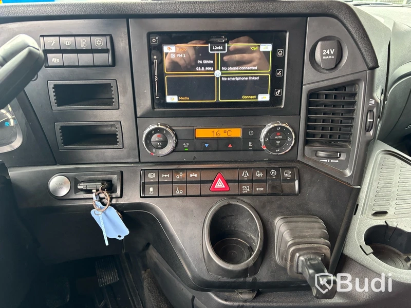 Betongbil Mercedes-Benz Arocs 10.7 -2019 | Saraka