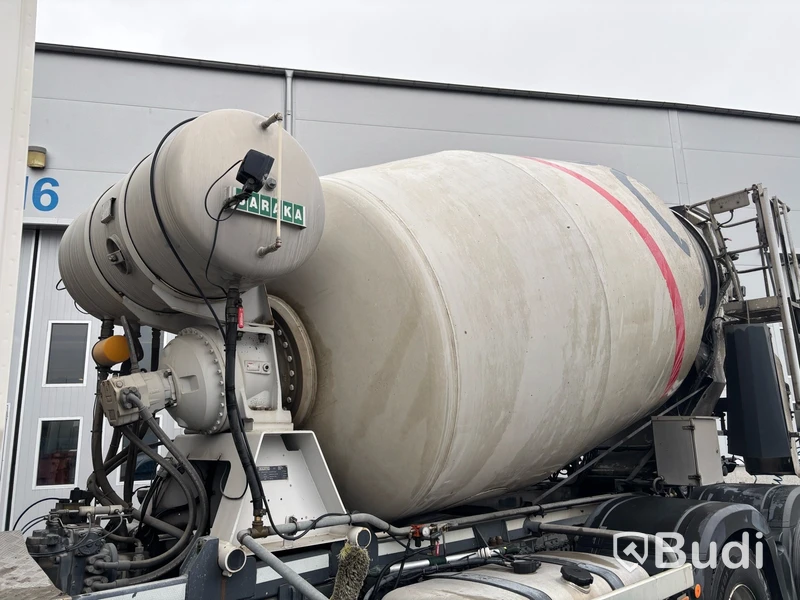 Betongbil Mercedes-Benz Arocs 10.7 -2019 | Saraka