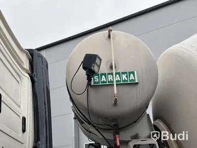 Betongbil Mercedes-Benz Arocs 10.7 -2019 | Saraka