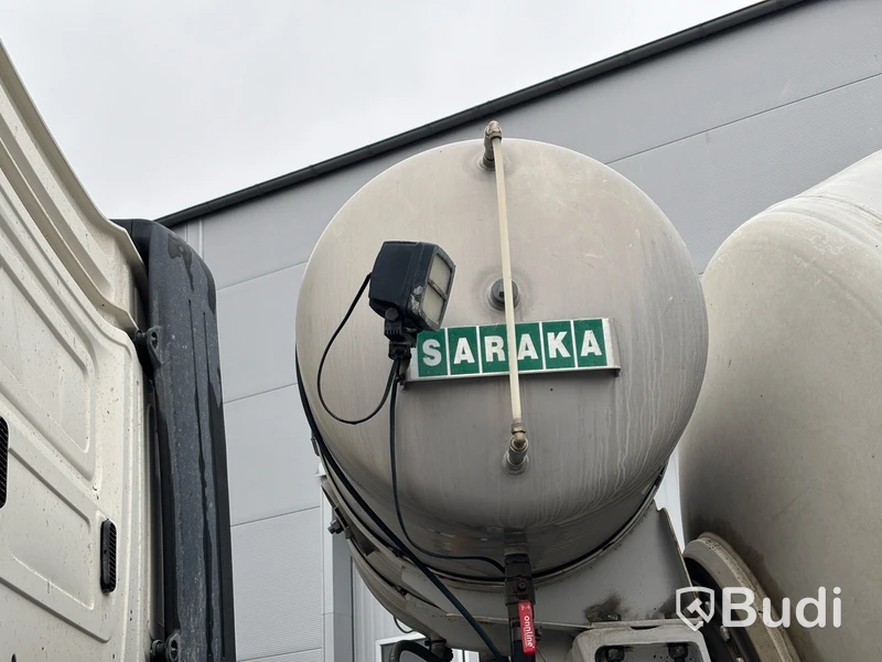 Betongbil Mercedes-Benz Arocs 10.7 -2019 | Saraka