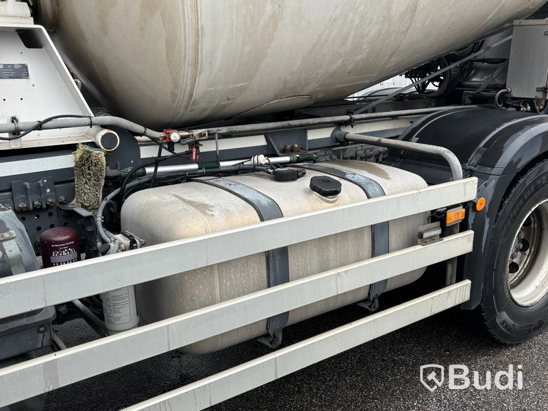 Betongbil Mercedes-Benz Arocs 10.7 -2019 | Saraka