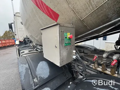 Betongbil Mercedes-Benz Arocs 10.7 -2019 | Saraka