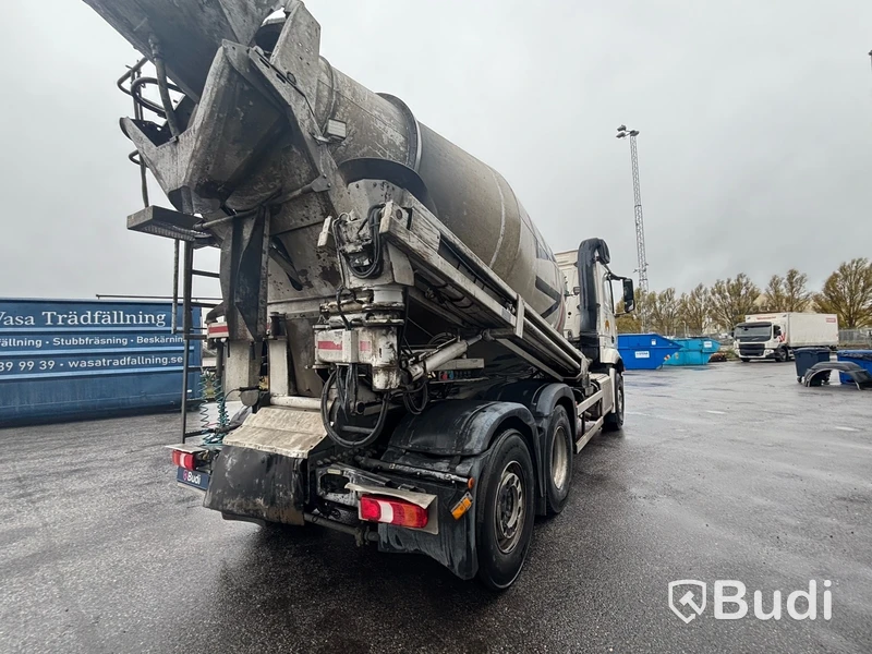 Betongbil Mercedes-Benz Arocs 10.7 -2019 | Saraka