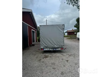 Täckt släpvagn Blyss - 2017