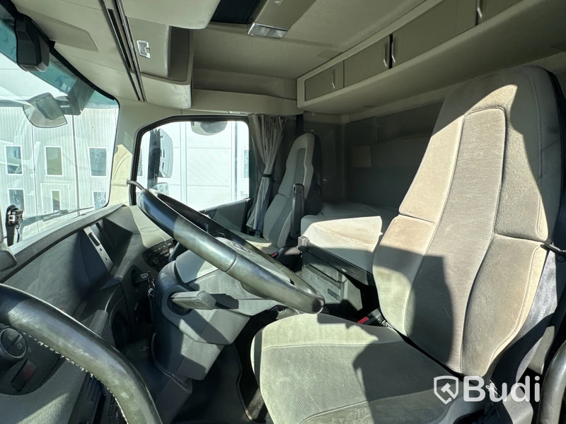 Tippbil Volvo FH 540 8x4 -2018 | VBG | Fulluftad | Sörling Goldstar