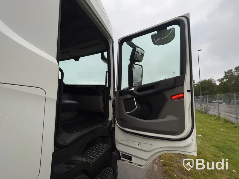Lastbil Scania R500 B6X2NB - 2017 | Besiktigad till: 2025-02-28