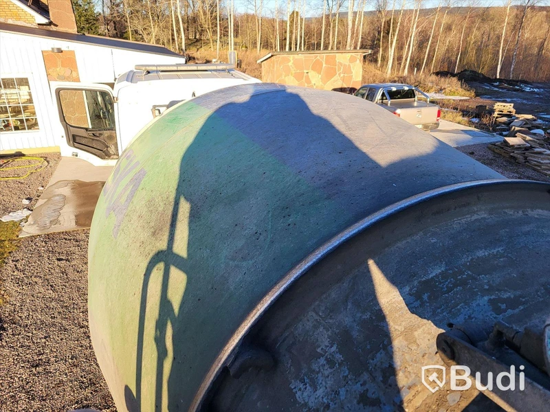 Betongbil MERCEDES BENZ 963 -2017