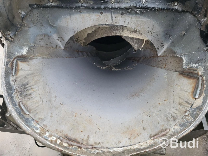 Betongbil MERCEDES BENZ 963 -2017
