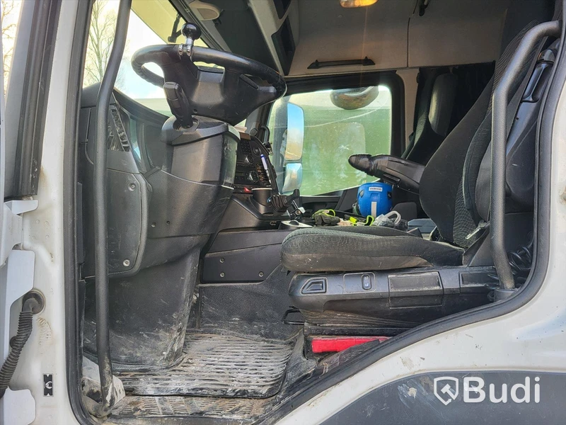 Betongbil MERCEDES BENZ 963 -2017
