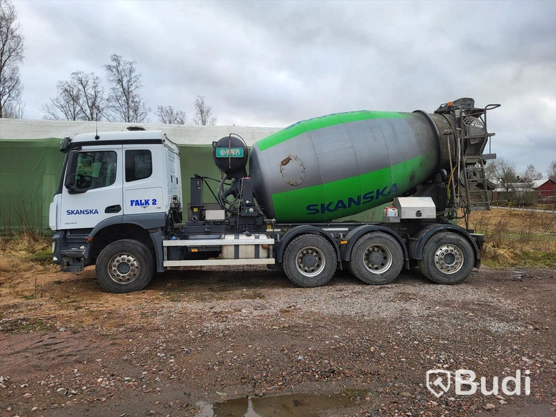 Betongbil MERCEDES BENZ 963 -2017