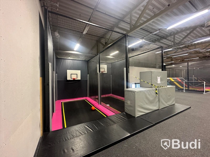 Basket Area, 2 st studsmattor med basketkorgar