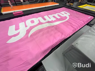 Big AirBag Arena