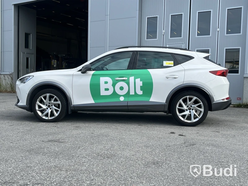 Personbil Seat Cupra Formentor 1.5 TSI DSG Sequential | 150hk | 2022 - EXPORT momsfri försäljning inom EU. Regnr: ZAW70Y, Chassi no: VSSZZZKMZNR088607 - Köpare: SAS AUTOPASCHER, VAT FR74948697883 , Land: Frankrike, Intrastat HS code: 87039000, Vikt: 1476 kg