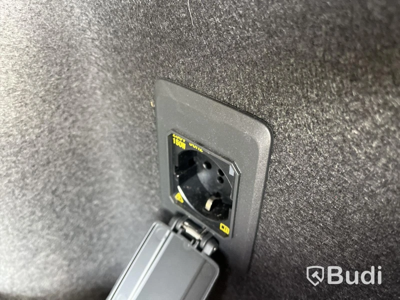Personbil Seat Cupra Formentor 1.5 TSI DSG Sequential | 150hk | 2022 - EXPORT momsfri försäljning inom EU. Regnr: ZAW70Y, Chassi no: VSSZZZKMZNR088607 - Köpare: SAS AUTOPASCHER, VAT FR74948697883 , Land: Frankrike, Intrastat HS code: 87039000, Vikt: 1476 kg