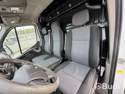 Skåpbil Renault Master 2,3 dci manuell -2015 | Reparationsobjekt