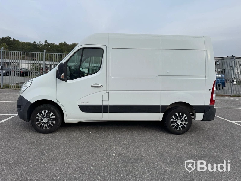 Skåpbil Renault Master 2,3 dci manuell -2015 | Reparationsobjekt