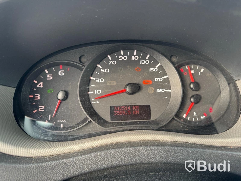 Skåpbil Renault Master 2,3 dci manuell -2015 | Reparationsobjekt
